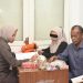 Kejaksaan Negeri Bireuen menerima 1 (satu) orang Tersangka beserta barang bukti (tahap II) dalam perkara Tindak Pidana kesehatan berupa kosmetik ilegal a.n Tersangka YN, bertempat di Kantor Kejaksaan Negeri Bireuen Kamis 18 Juli 2024.