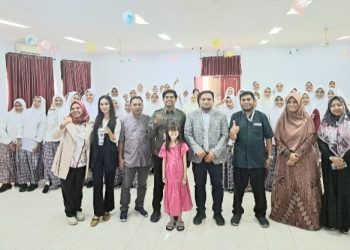 Seminar Get Ready for Australia Bersama Aceh Australian Alumni di Fatih Bilingual School