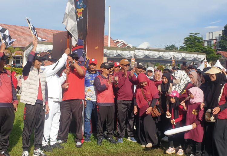 Wakil Ketua DPR Aceh Tengah Hamdan, Hadiri Jalan Santai Sosialisasi Pilkada Serentak 2024