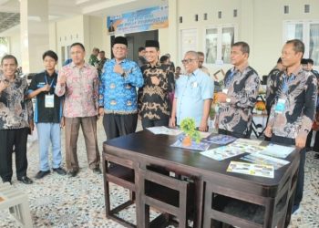 SMKN 1 Jeunieb Pamerkan Peralatan Navigasi Nautika di One Day Expo Job Fair 2024