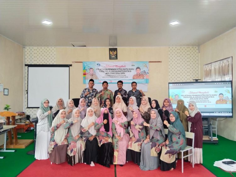 Kombel dan MGMP Matematika SMA/SMK Aceh Jaya Gelar Pelatihan Persiapan AKG 2024
