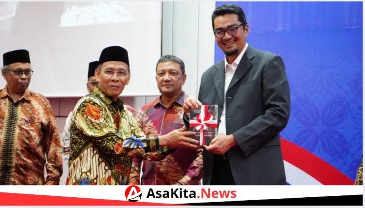 Disdik Aceh Menggelar Reuni Mantan Kadisdik dan Peluncuran Buku Holistika Pendidikan Aceh