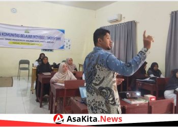 Guru SMK Negeri 1 Panga, Aceh Jaya, mendapat kehormatan menjadi narasumber dalam kegiatan Kelompok Belajar (Kombel) atau Musyawarah Guru Mata Pelajaran (MGMP) Matematika SMK se-Kabupaten Bireuen pada Selasa 10/12/2024