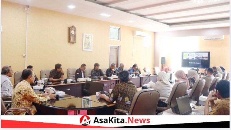 Direktur PNL Berikan Sambutan Virtual dari Inggris pada Asesmen Akreditasi Prodi TRKBG