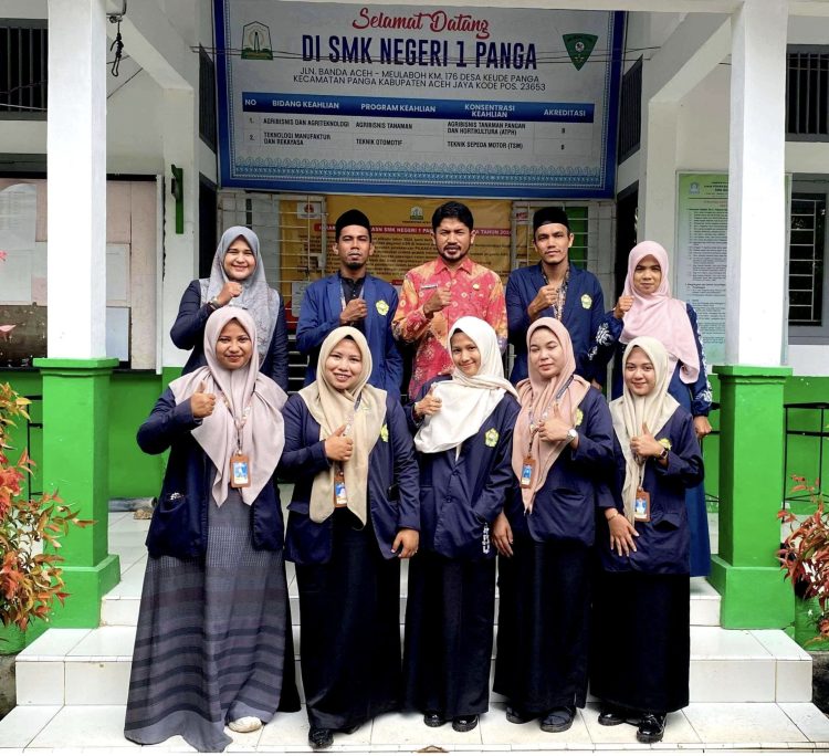 Mahasiswa STAI-PTIQ Aceh Sosialisasikan Bahaya Narkoba di SMKN 1 Panga