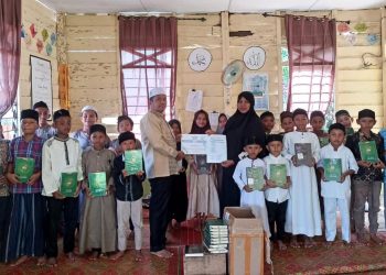 BKPRMI Aceh Jaya dan Rumah Syamil Teuku Umar Kembali Salurkan Mushaf Al-Quran ke TPA