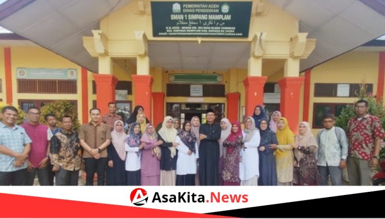 Kepala Cabang Dinas Pendidikan Wilayah Bireuen Kunjungi SMA Negeri 1 Simpang Mamplam dalam Safari Ramadan