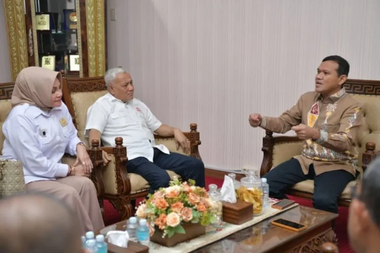 Wagub minta Kadin bantu perjuangkan perpanjangan dana otsus Aceh
