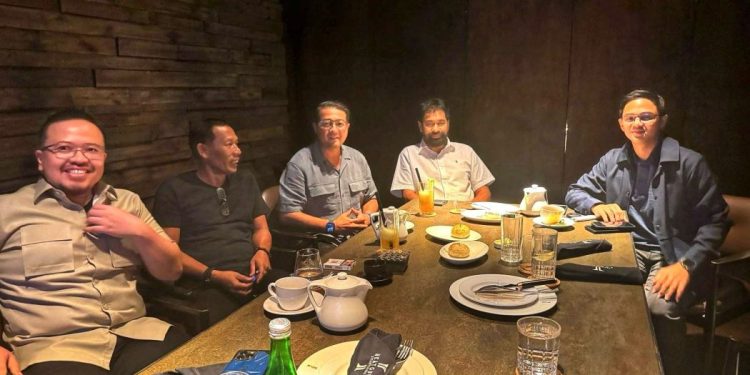 Mualem Temui Menparekraf, Bahas Rencana Pembentukan Badan Ekonomi Kreatif