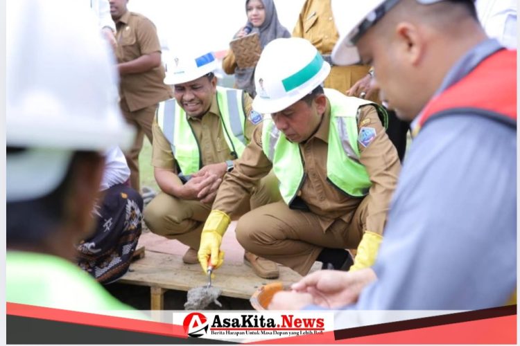 Bupati dan Wakil Bupati Pidie Jaya Letakkan Batu Pertama Arena MTQ Aceh Ke-XXXVII