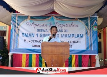 Kepala SMAN 1 Simpang Mamplam Lepas Siswa Kelas XII dengan Analogikan Pelaut: “Selamat Berlayar di Lautan Kehidupan”