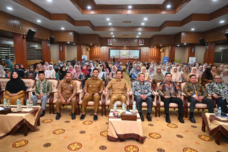 Plt Sekda Aceh Ajak Masyarakat Waspadai Penipuan Keuangan Ilegal