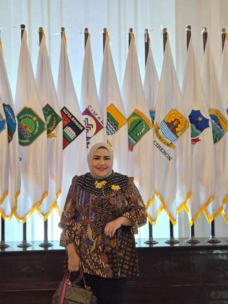 Ketua ABPPTSI Aceh Dr Marniati Minta Pemerintah Peduli PTS dan Dosen Swasta dalam Rakernas ABPPTSI III