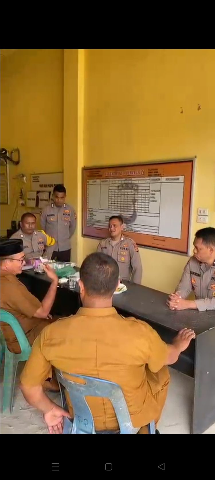 Atasi Masalah Siswa Susah Menyebrang, Kacabdin Bireuen Koordinasi dengan Kapospol Peulimbang