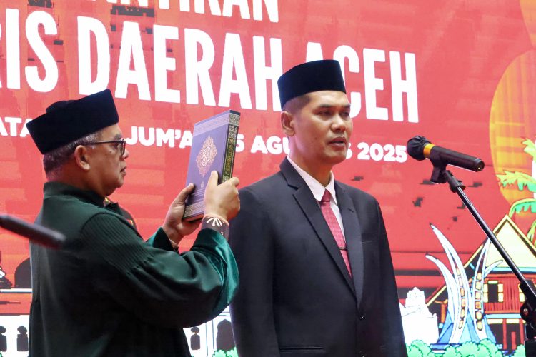 Gubernur Muzakir Manaf Lantik M Nasir Sebagai Sekda Aceh