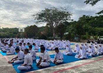 Ribuan Siswa dan Guru di Subulussalam – Aceh Singkil Larut dalam Zikir dan Do’a