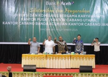 Fadhil Ilyas Tekankan Soliditas dan Integritas dalam Silaturahmi Keluarga Besar Bank Aceh Syariah