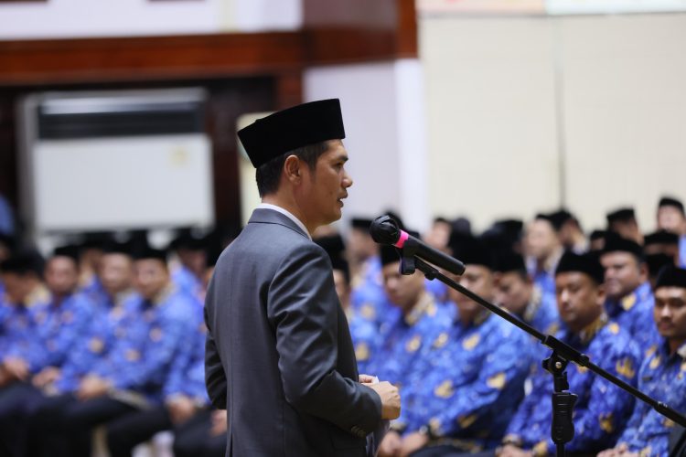 Sekda Lantik 290 Pejabat Eselon III dan IV di Lingkungan Pemerintah Aceh, Ini Pesan yang Disampaikan 