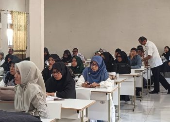 Kacabdin Bireuen Kumpulkan Waka Kurikulum untuk Sukseskan TKA 2025