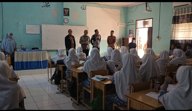 Kepala BPMP Aceh Sosialisasi TKA ke SMA di Bireuen