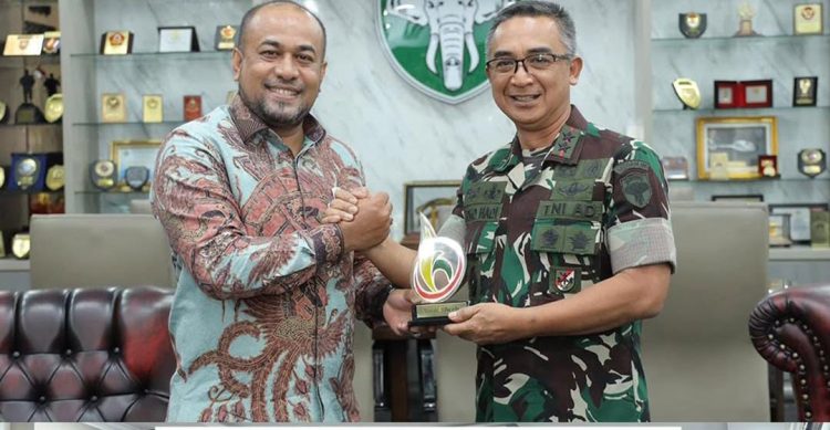 Dirut Bank Aceh Syariah Fadhil Ilyas Jalin Silaturahmi dengan Pangdam IM,