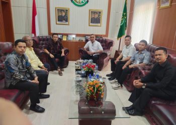 Kuatkan Sinergi Pendidikan dan Penegakan Hukum, Kacabdin Nagan Raya Silaturahmi ke Kejari