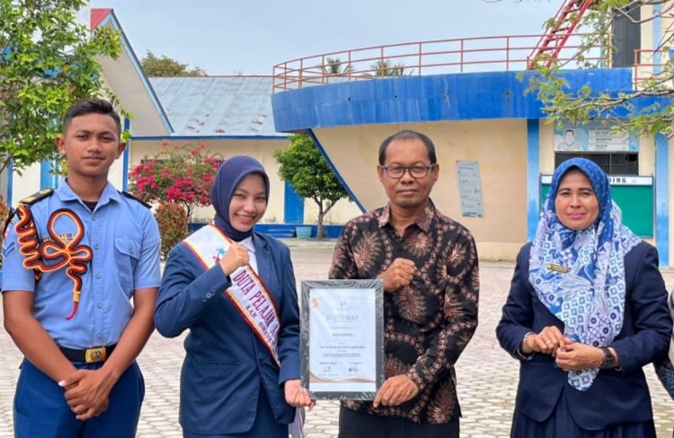 Erika Syifaq, Siswa SMKN 1 Jeunieb Terpilih Jadi Duta Pelajar Anti Narkoba Indonesia 2025