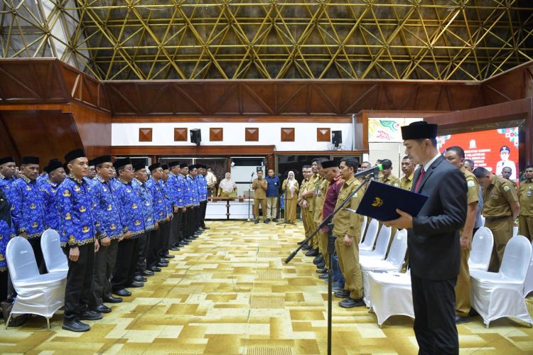 Pemerintah Aceh Lantik 201 Kepala Sekolah SMA, SMK Dan SLB, Sekda: ingatkan tantangan Pendidikan Aceh