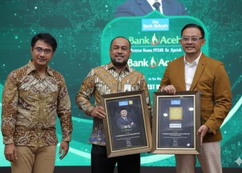 Bank Aceh Raih Penghargaan Bergengsi di 6th Anniversary Indonesia 20 Syariah Awards 2026, Direktur Utama Fadhil Ilyas Dinobatkan Sebagai Best CEO
