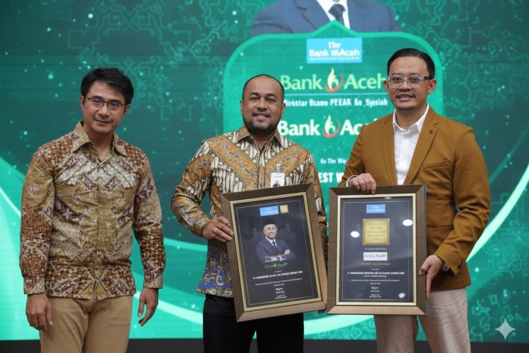 Bank Aceh Raih Penghargaan Bergengsi di 6th Anniversary Indonesia 20 Syariah Awards 2026, Direktur Utama Fadhil Ilyas Dinobatkan Sebagai Best CEO