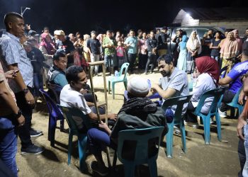 Gubernur Mualem Tinjau Pengungsian Korban Bencana Hidrometeorologi di Sawang Aceh Utara