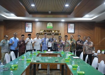 Sekda Aceh Pimpin Rapat Bersama KPI Aceh Bahas Kondisi Media Sosial