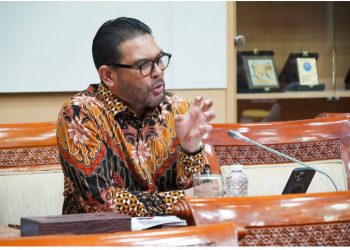 Nasir Djamil Anggota Komisi III DPR Minta Bareskrim Ungkap Korporasi Pemilik Kayu Gelondongan di Lokasi Banjir