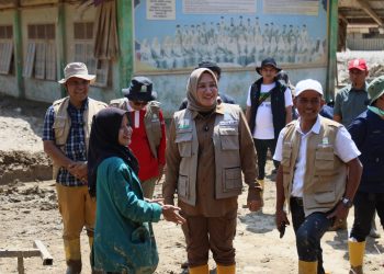 Kak Na Apresiasi Semangat Juang Para Guru di Lokasi Bencana