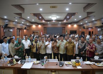 Wagub dan Bupati/Wali Kota se-Aceh Ikuti Rapat Penanganan Bencana Bersama Mendagri