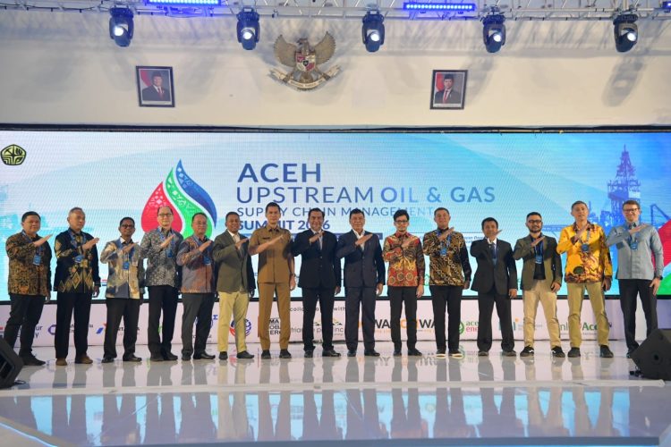 Perkuatlan Pengelola Migas,‎Sekda Aceh Hadiri 7th Aceh Upstream Oil & Gas Supply Chain Management Summit 2026