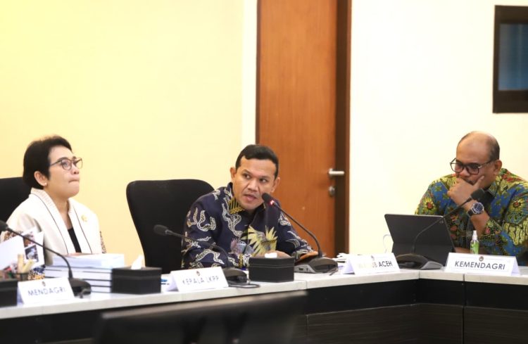 Hadiri Rapat Satgas, Wagub Fadhlullah Tekankan Efektivitas Rehab-Rekon