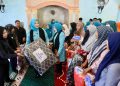 Kak Na Dampingi Ketum TP PKK Pusat, Salurkan Bantuan ke Gampong Pante Baroe Kumbang