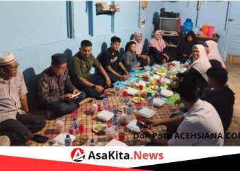 KCD Bireuen Berbuka Puasa di Rumah Siswa Yatim, Ajak Siswa Untuk Kuliah