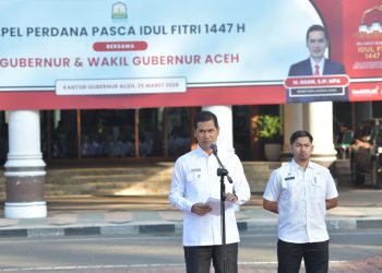 Sekda Aceh Pimpin Apel Perdana Pasca Idul Fitri, Ajak ASN Tingkatkan Kinerja dan Disiplin