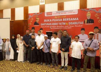 Gubernur Aceh Buka Puasa Bersama dan Santuni Anak Yatim serta Penyandang Disabilitas