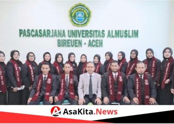 Puluhan Guru, Kepala Sekolah dan Pengawas dari Aceh Tamiang Selesaikan Pendidikan S-2 di Universitas Al Muslim