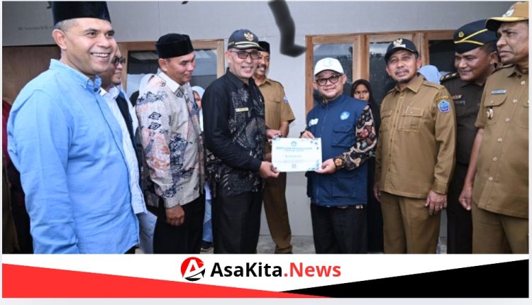 Kepala Dinas Pendidikan Aceh Dampingi Kemedikdasmen dalam Kunjungan kerja ke Bireuen