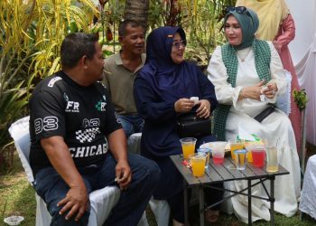 Nostalgia Kak Na dan Bang Ucok, Sopir Truk Tangki yang Membantunya Trabas Banjir