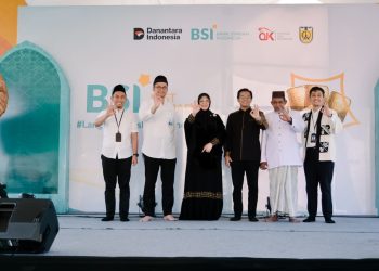 Wali Kota Banda Aceh Resmi Buka BSI Fest Ramadhan 1447 H di Masjid Raya Baiturrahman