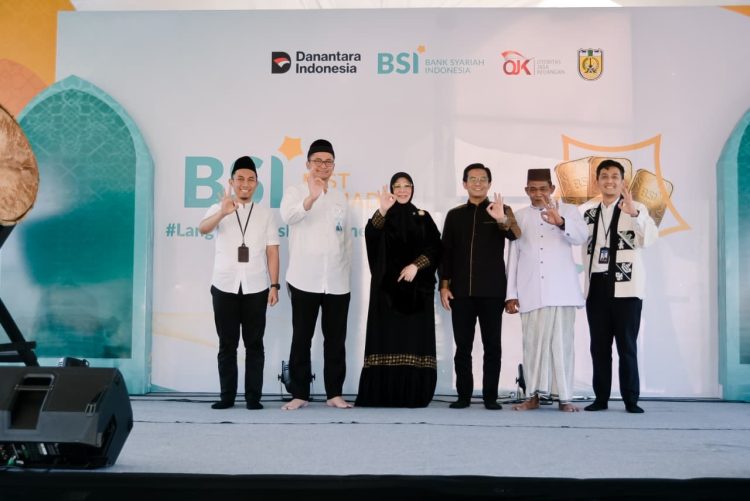 Wali Kota Banda Aceh Resmi Buka BSI Fest Ramadhan 1447 H di Masjid Raya Baiturrahman