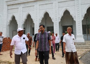 Kisah Mualem Membangun Masjid di Kampung Halaman Aceh Utara