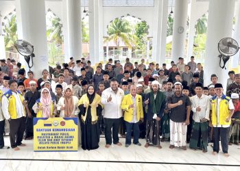 Ketua Umum PPA Kunjungi Pesantren Abiya Jeunib: Visi Pendidikan Generasi Hebat, Serahkan 500 Tas Bantuan untuk Santri Korban Bencana