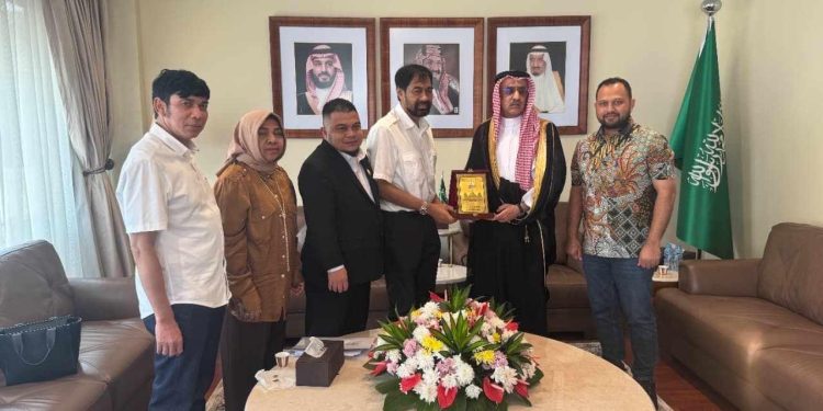 Ikut Kembangkan Pendidikan Aceh, Mualem Ucapkan Terimakasih kepada Arab Saudi