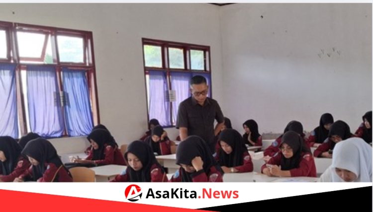 Ratusan Siswa SMKN 1 Gandapura Ikuti Try Out UTBK-SNBT Tahap II